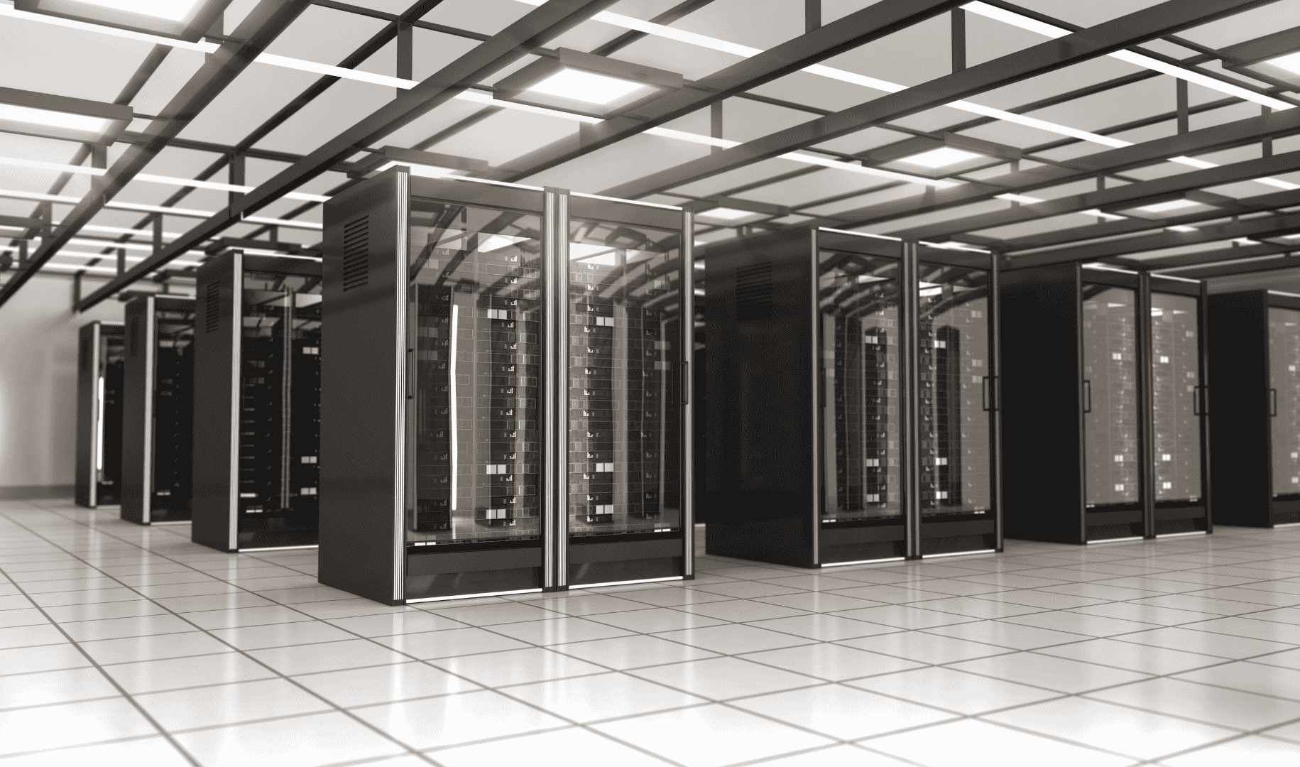 Reihen schwarzer Server-Racks in einem geräumigen, modernen Rechenzentrum mit weiß gefliesten Böden und Deckenbeleuchtung, die die Effizienz und Organisation der Unified Namespace-Rechenzentren verdeutlichen.