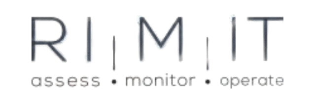 Textlogo mit „RIMIT“ oben und darunter, durch Punkte getrennt, die Begriffe „assess · monitor · operate“ (beurteilen · überwachen · betreiben), wodurch ein partnerorientierter Ansatz hervorgehoben wird.